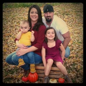 Meet your Posher, Laurie